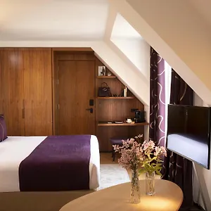 Maison Fl 4*, Parigi Francia