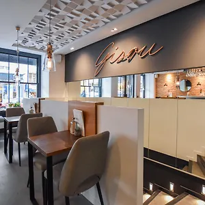 29 Lepic 3*, Parigi Francia